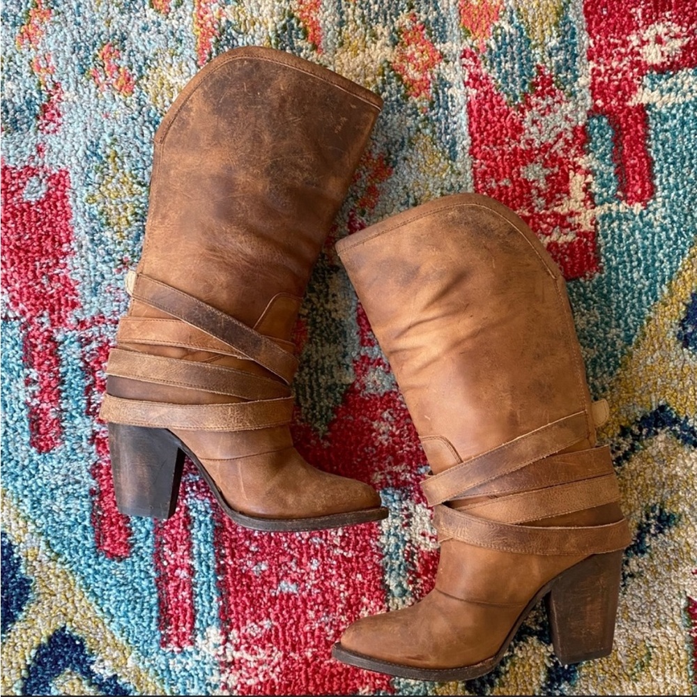 Freebird Teagen Distressed Leather Tall Heeled Boots RARE